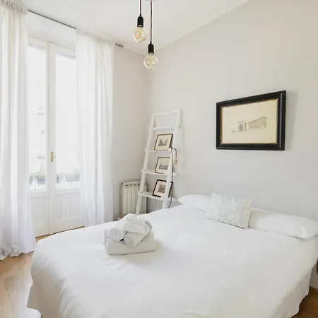Apartamento Easylife - Bellissimo Con Balconcino Panoramico Nel Vivace Quartiere Dei Navigli *