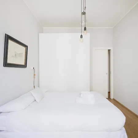 Easylife - Bellissimo Con Balconcino Panoramico Nel Vivace Quartiere Dei Navigli 아파트 밀라노